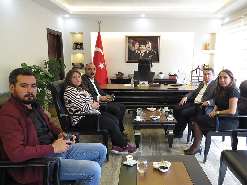 Çukurca Belediye Başkanı Ensar Dündar, İlçemiz Kaymakam Ömer Çimşit i Makamında ziyaret etti.